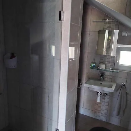Janos Apartman Balatonfuered Exterior photo